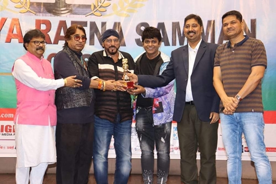 Dr Krishna Chauhan Successfully Organized RASHTRIYA RATNA SAMMAN 2022 In Mumbai